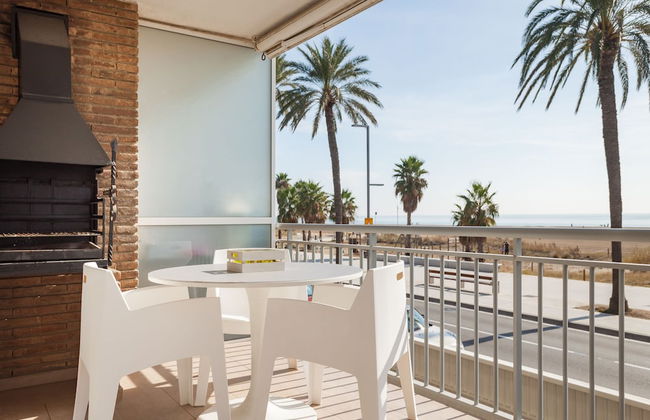 Amura Be my Guest Castelldefels - Foto 17