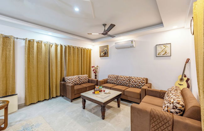 ELIVAAS 5 BHK With Pvt Pool - Zenora - Foto 35
