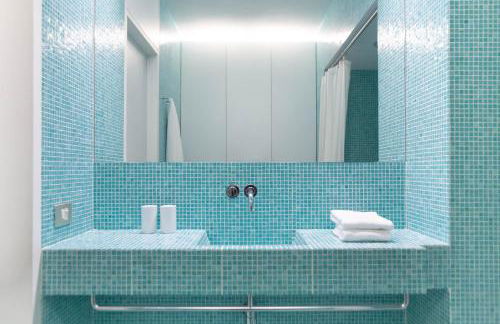 Beach hideaway apartment with modernist design - Foto 18