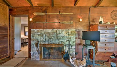 Custom-Built Lakefront Cottage with Spacious Yard! - Foto 4