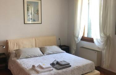 Villa Trevisi - APARTMENT-free parking-electric car station - Foto 32