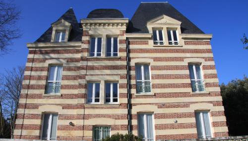 200m de la mer Piscine WIFI T3 38 m2 6 pers 2 chambres Ascenseur - Foto 3