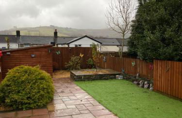 Old Canal-Side Cottage Taff Trail Merthyr Tydfil - Photo 65