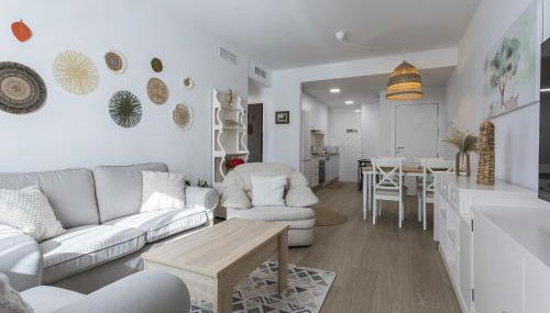 Chic & Bright Costa Ballena Getaway - Foto 3