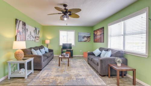 Walk to Gulf Surfside Beach Home with Deck - Photo 4