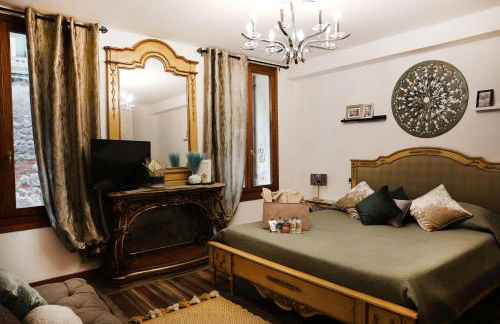 Suite Haven in Venice with private SPA - Photo 23