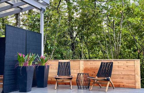 Purple City Retreats - Luxury Yurt & Spa - Foto 26