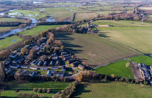 Cosy Countryside Hot Tub Retreat! Fully Central Heated with FREE Parking - Foto 17