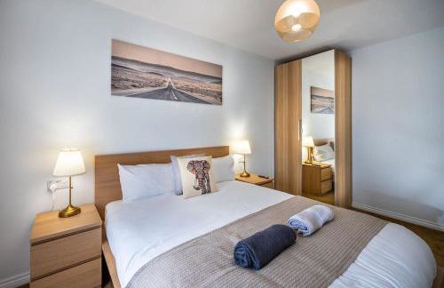 Reading 2-Bed Apartment & Parking - Photo 10