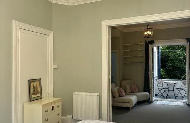 Classically Elegant Designer Apartment - Foto 15