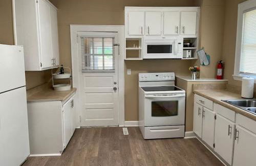 Modern Millhouse Entire Home - Foto 24