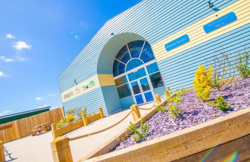 River Lodge Platinum Plus Holiday Home with River Views, Free Wifi & Netflix - Foto 30