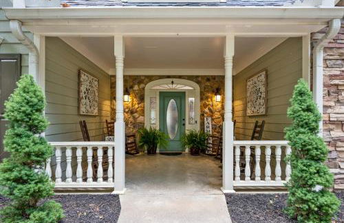 Relax In Private Pool & Cozy Gazebo At Param Farms - Foto 29