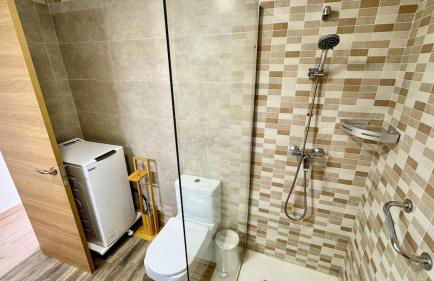 A 2 min de la playa Tren directo Nuevo y cómodo - Photo 18