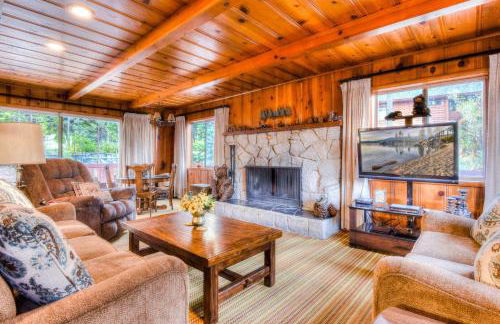 Zephyr Cove Cabin - Walk to Lake and Beach - Foto 3