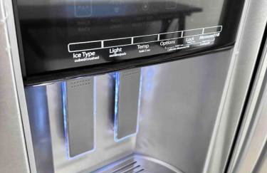 I-95 and Tanger Outlets. Pet Yes - Photo 23