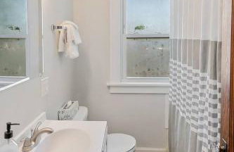 DT Libertyville Home With Arcade PacMan by Navy Base - Foto 22