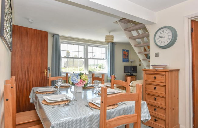 Harbour Life two bed First Floor Apartment - Foto 11