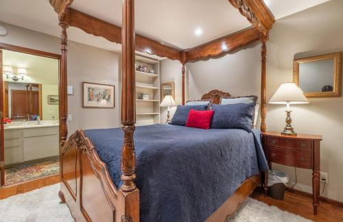 Townhouse Art Gallery in Mammoth's Best Location - Photo 28