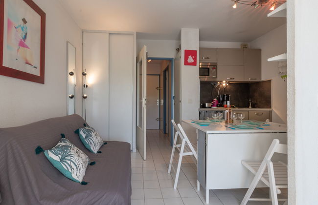 1 bedroom Apartment in La Grande-Motte with swimming pool and garden - Photo 9