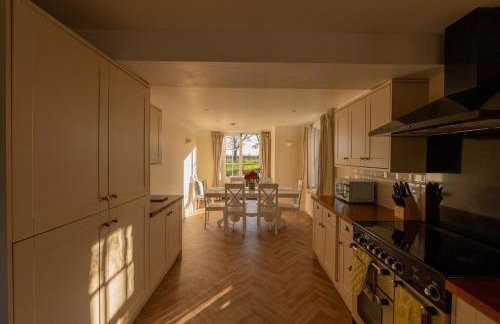 Hawthorn Farmhouse - Photo 24