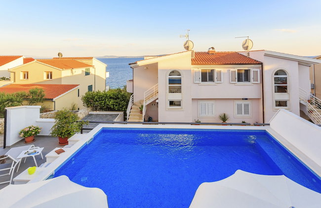 Holiday home Lola, sea on a palm! HEATED POOL - Photo 135