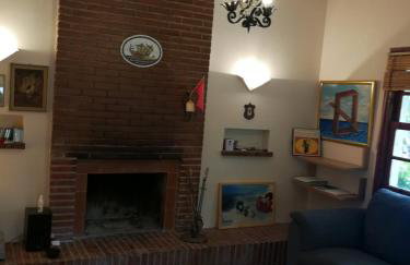 Villa with big garden - Foto 11