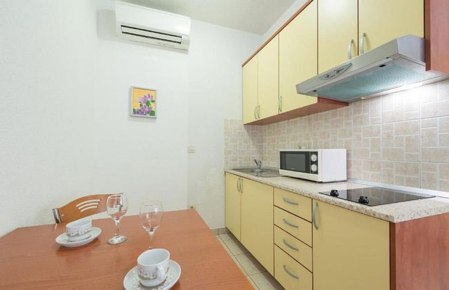 Villa Borna Apartments - Photo 13