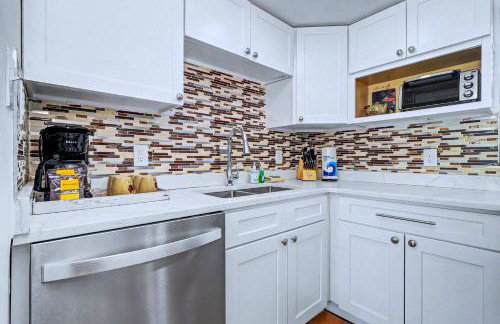 Beachy Keen Cottage - Photo 14