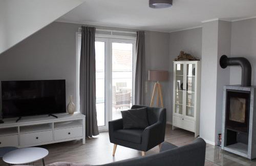 moderne Neubau-Wohnung mit Kamin und 35qm Dachterrasse - Foto 11