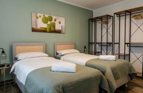 janu-homes - 2 Zimmer Apartment - 4 Betten, Lahnblick vom Amselweg - Photo 2