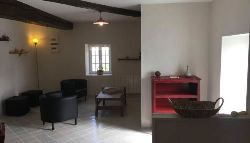 logement indépendant LE POULAILLER proche Guédelon - Foto 3