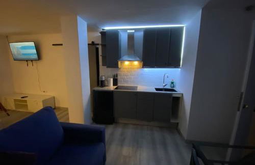 Loft, muy cerca de playa y castillo Tamarit - Foto 4