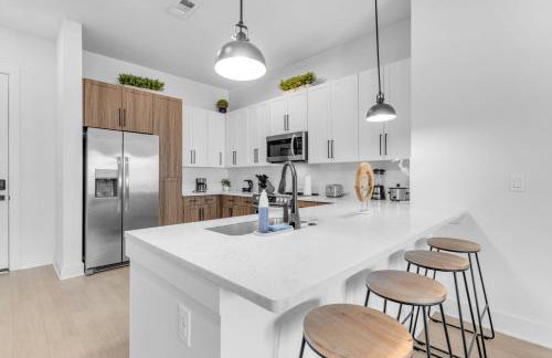 Beach Bliss Modern 3 Bed Oasis Mins from Shore - Foto 4