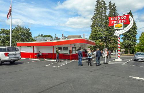 King Bed, Near DT and Best Restaurants, Pets OK! - Foto 19