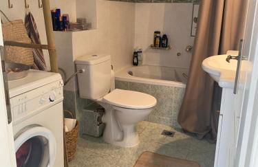 Nice, spacious and bright apartment in Thermi, Thessaloniki. - Photo 49