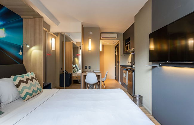 Charlie Alphaville - Foto 10