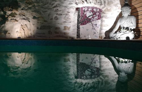 GITE "POM DE PIN" avec accès à la balnéo et piscine couverte - Libre du samedi au samedi - Foto 16