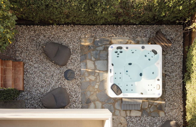 Athenian Riviera Coastal Charm Villa - Photo 46