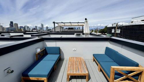 2BR 2BA Capitol Hill Cozy Haven- Rooftop - Foto 3