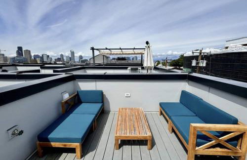 2BR 2BA Capitol Hill Cozy Haven- Rooftop - Foto 3