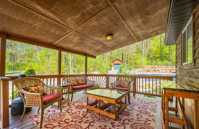 Cabin at Slope's Edge - Photo 16