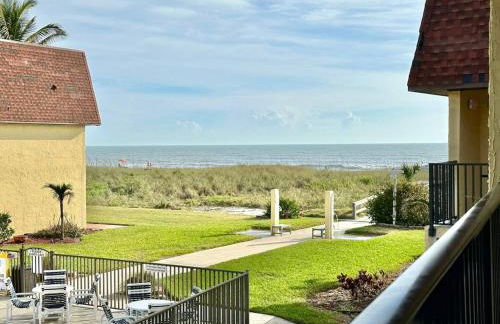 Beachfront with heated pool, 60 seconds to beach - Foto 70