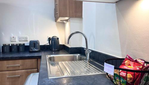 Stylish Central Stay! Park and Walk Anywhere - Foto 3