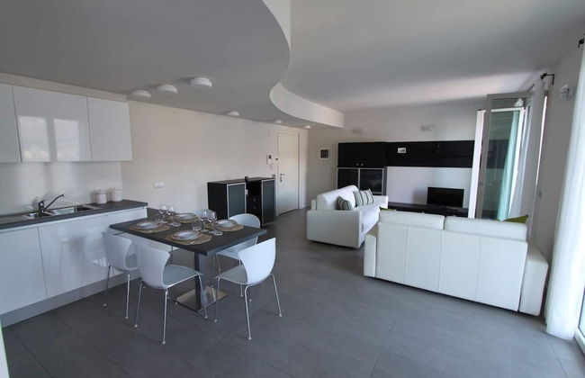 The Green House on the Lake - Foto 8