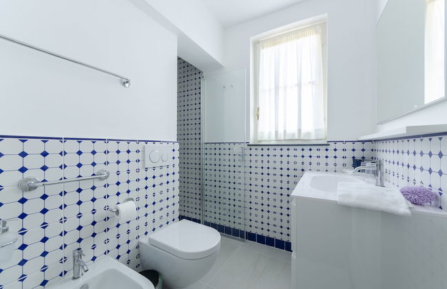 JOIVY Villa W/Superb View And Private Garden In Mulinetti - Photo 26