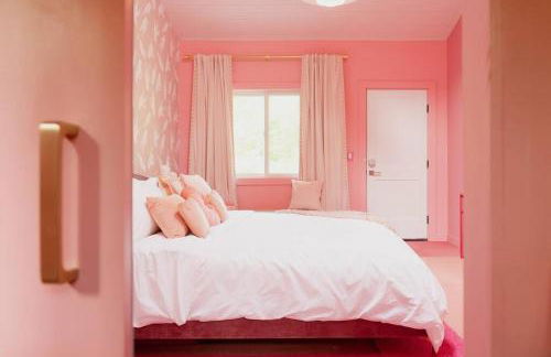 The Norsdale plus CMYK Motel on 10 acres in Phoenicia - Foto 4