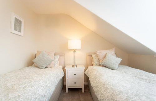 4 Private bedroom house with 3 parking spaces free - Foto 50