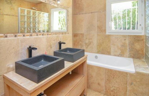 Lovely Home In St Cannat - Foto 48