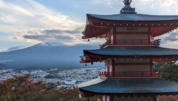 Take in the impressive Chureito Pagoda